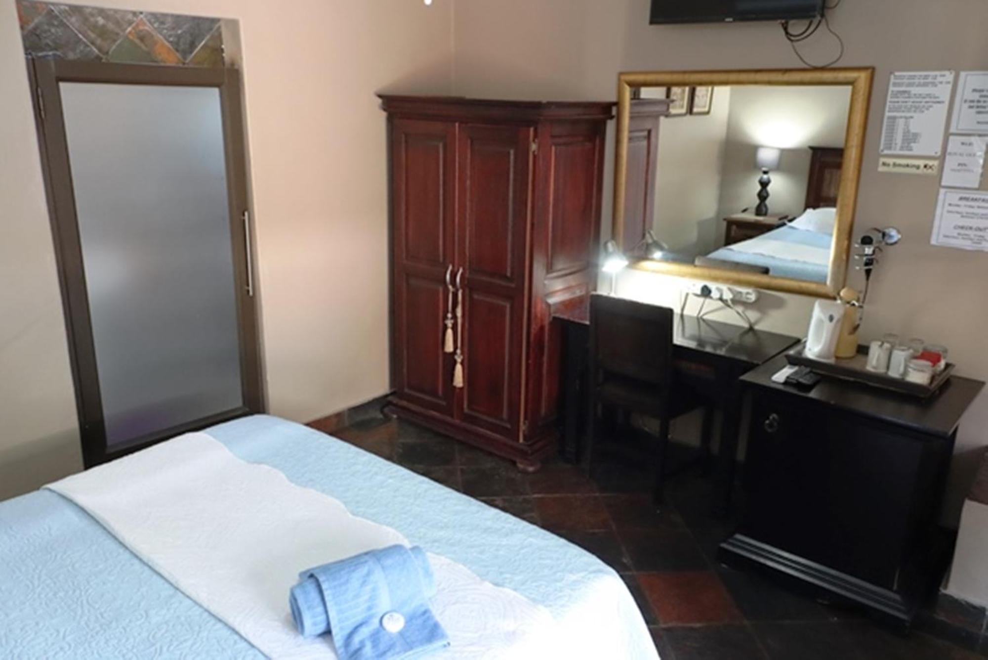 Royal Game Guest House بهالابوروا المظهر الخارجي الصورة