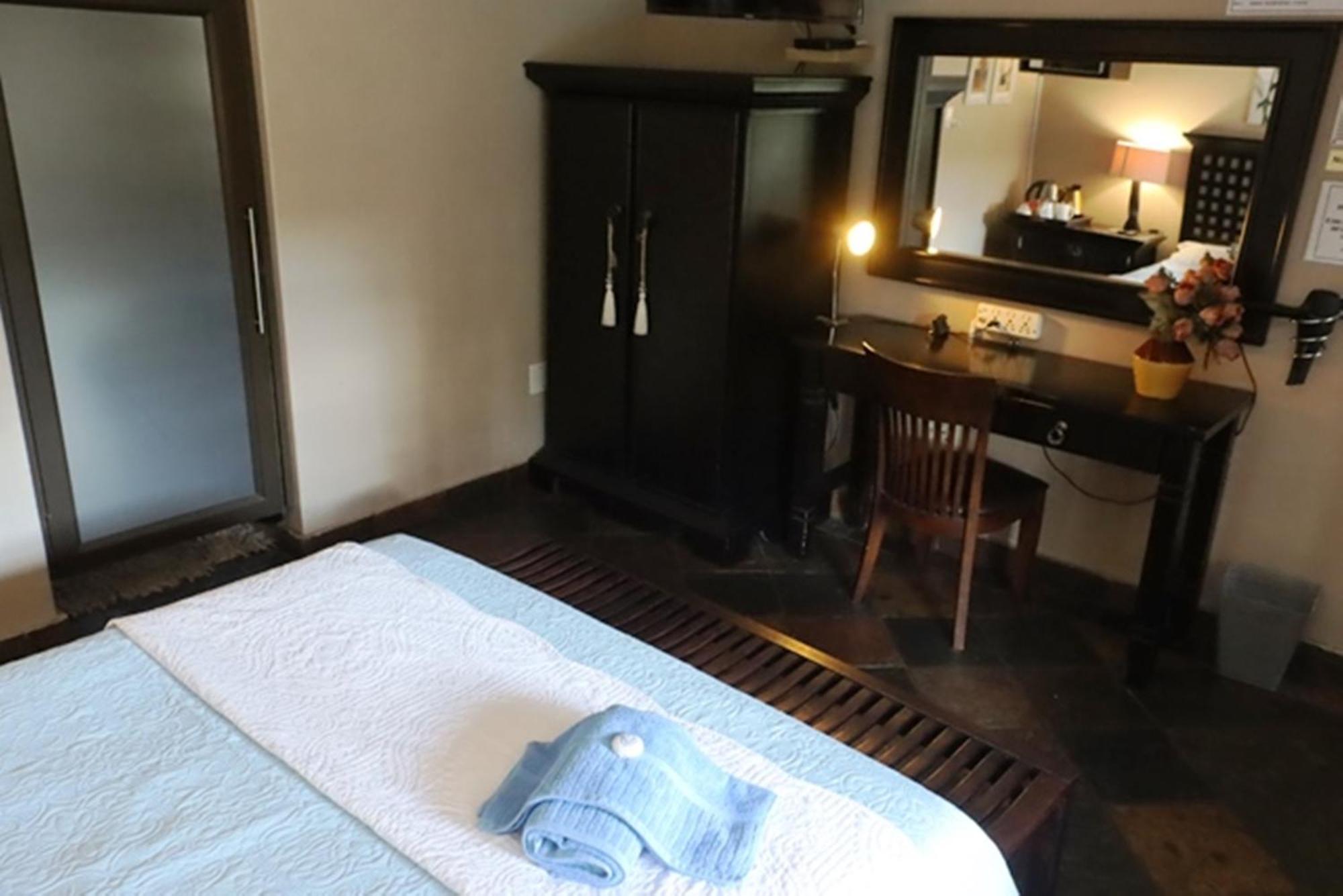 Royal Game Guest House بهالابوروا المظهر الخارجي الصورة